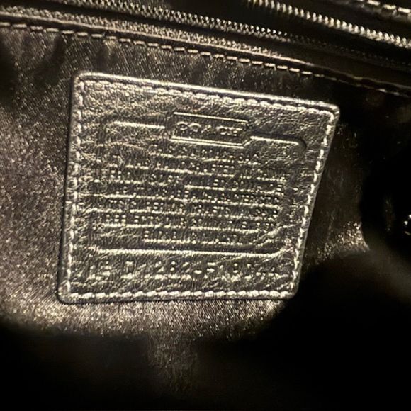 GENUINE COACH Penelope Black Leather Carry All Satchel Bag - Picture 6 of 8